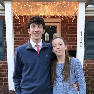 Meet your Posher, Max